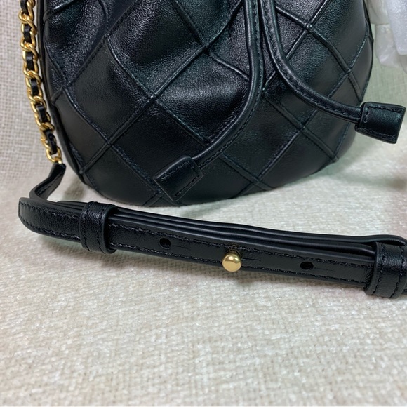 Tory Burch Soft Fleming Small Bucket Bag Black Quilted Leather Crossbody - Picture 11 of 16